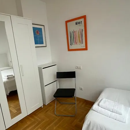 El Fuerte Vacaciones 4 Personas Con Garaje Wifi Y Petfriendly 아파트